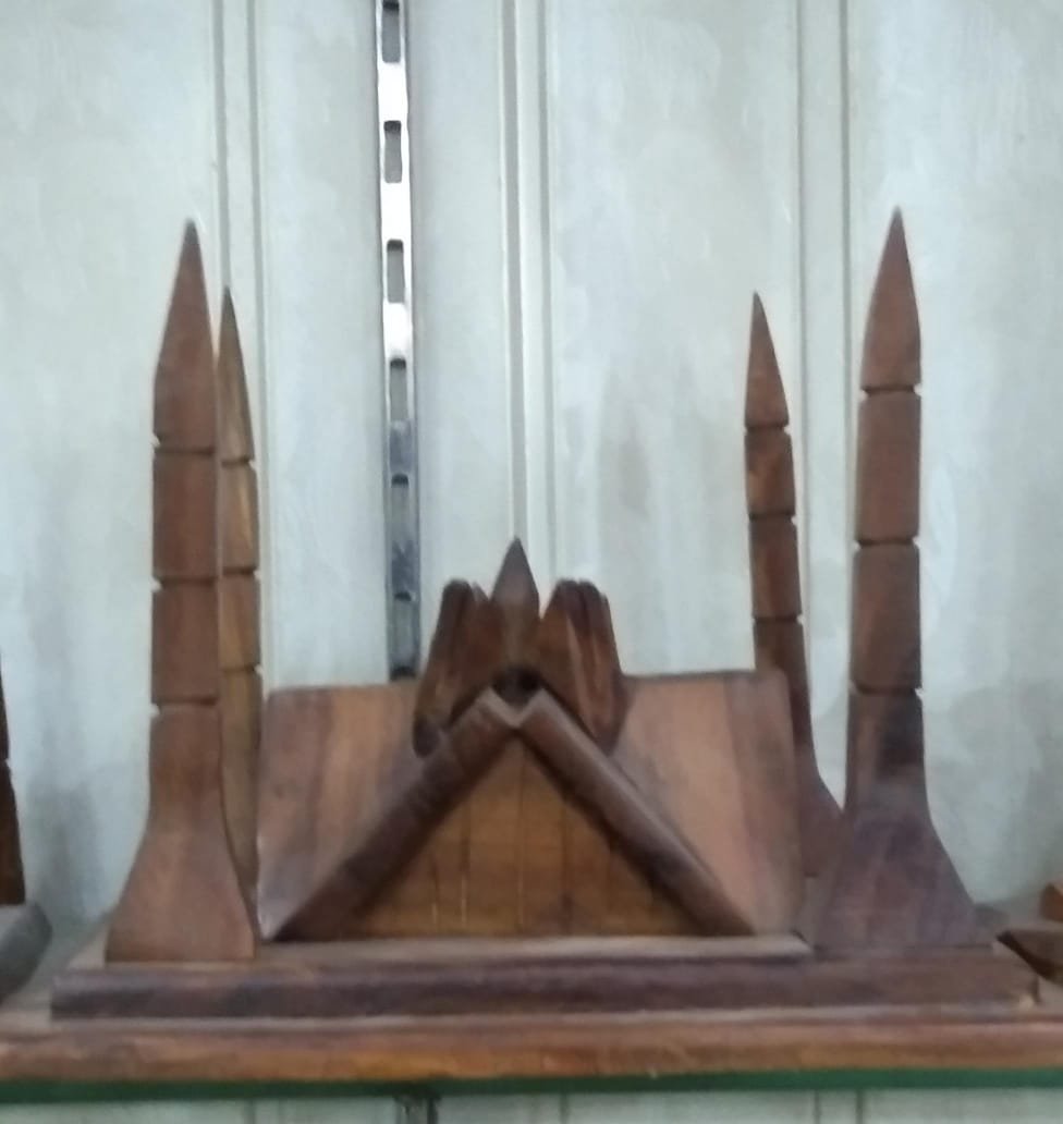 Faisal Mosque handmade wooden