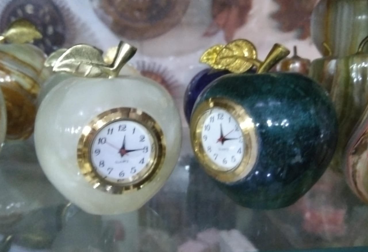 Marble Clock, Apple Clock, Clock, Mini Apple Clock, Marble Decoration Clock